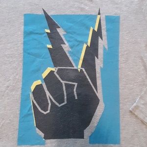 OLD NAVY GRAPHIC TEE